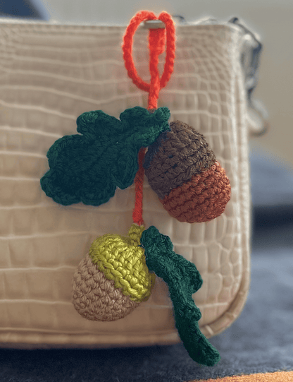 Crochet acorn and oak leaf keychain, handmade autumn woodland accessory and cute fall bag charm