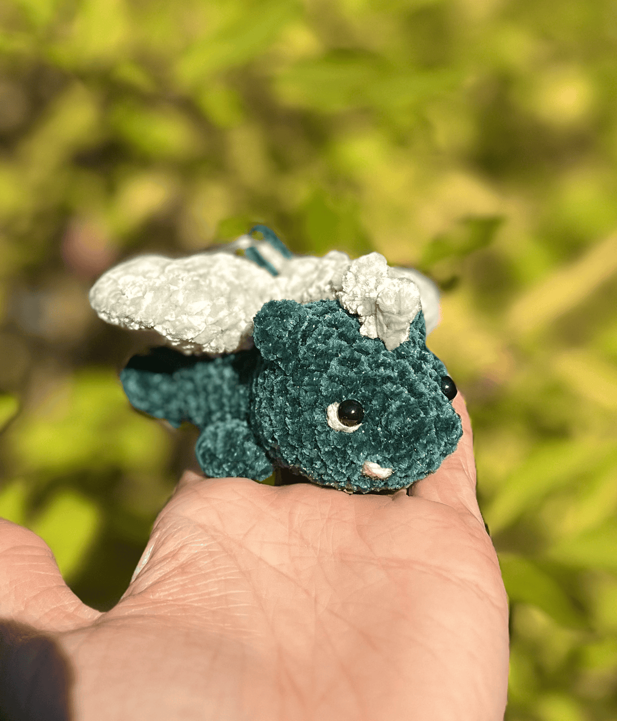 Plush crochet dragon keyring made with soft chenille yarn, handmade fantasy accessory and cute dragon keychain