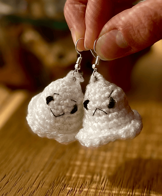 Cute crochet ghost earrings with different emoji expressions, handmade Halloween jewellery and spooky accessory