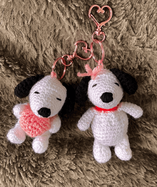 Matching handmade crochet Snoopy keyrings, Peanuts keychain pair and Valentine's Day gift for couples