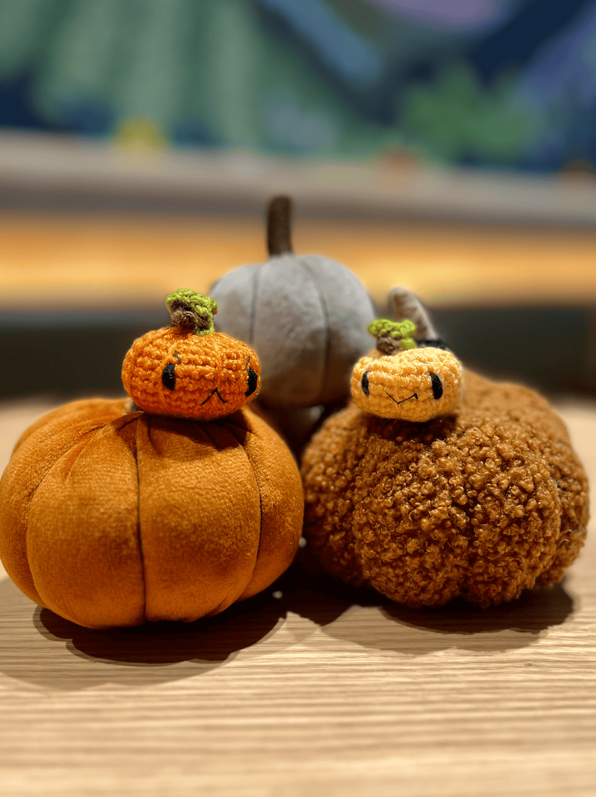 Cute handmade crochet pumpkin keychain emoji Halloween accessory pumpkin keyring spooky autumn bag charm UK