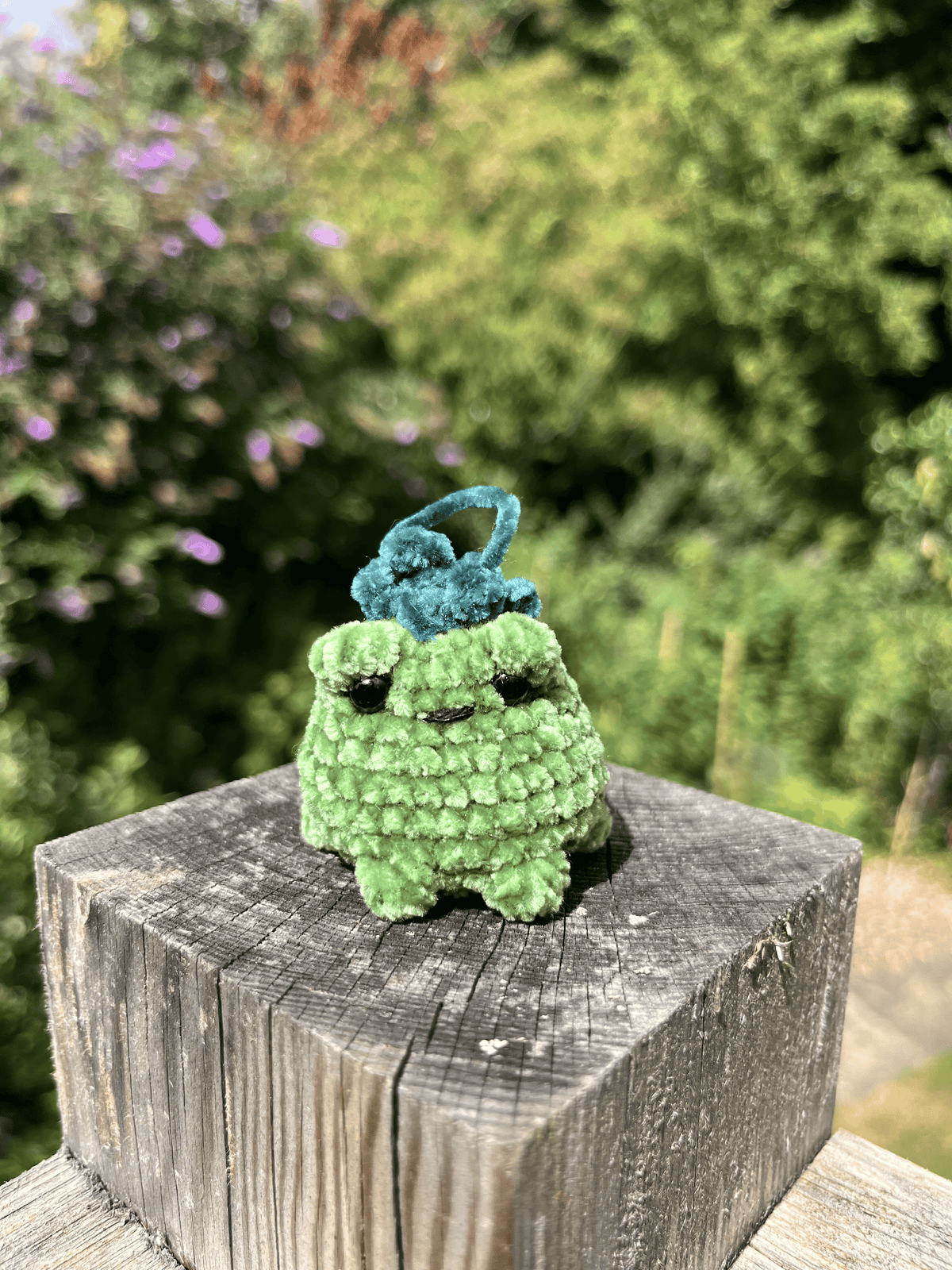 Green Mini Toadmato handmade crochet frog keyring and toad bag charm