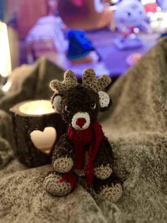 Handmade crochet Rudolph the Red-Nosed Reindeer plushie, Christmas reindeer toy, festive home decor and handmade Christmas gift