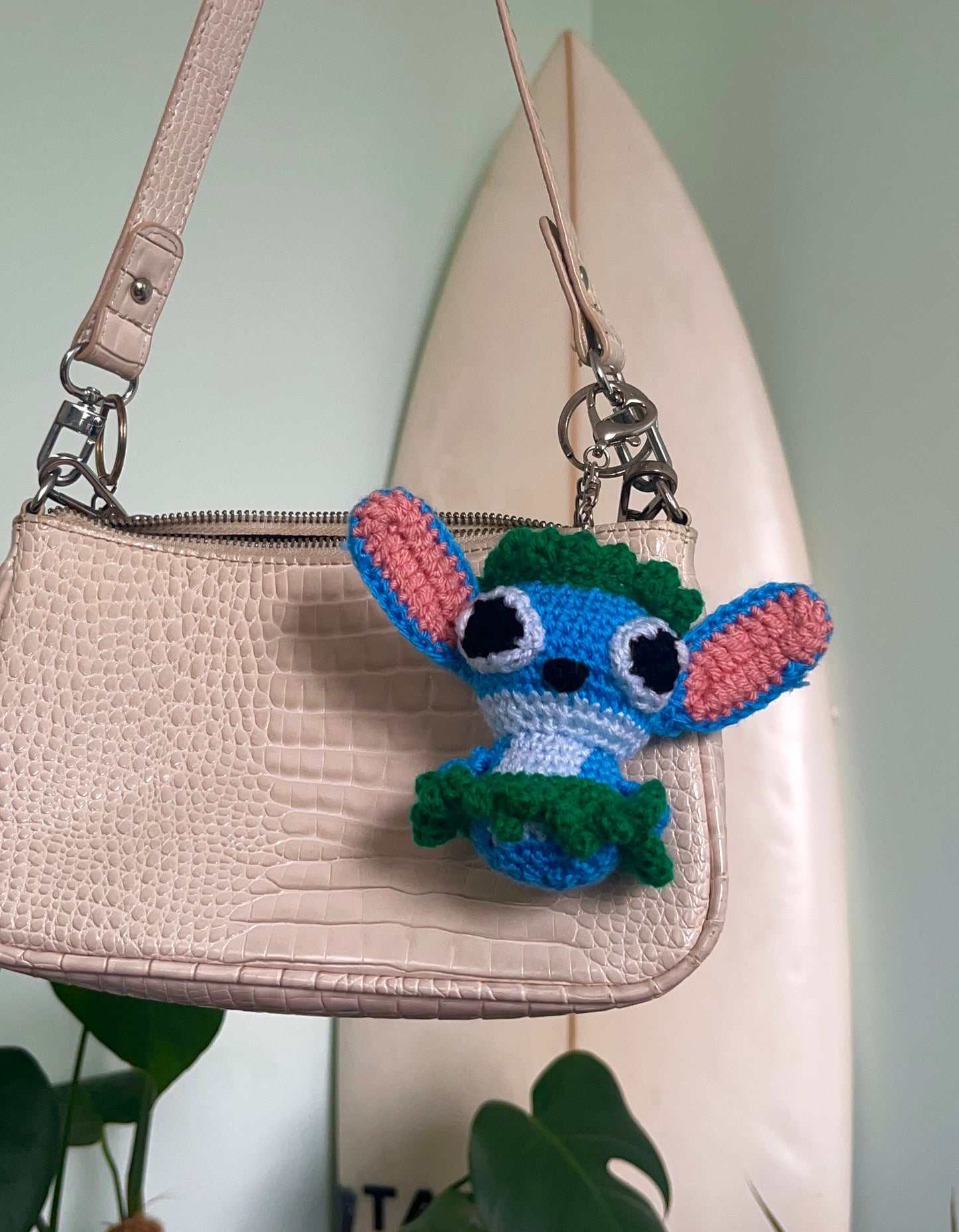 Handmade crochet Stitch keyring from Lilo & Stitch, cute Disney-inspired character accessory